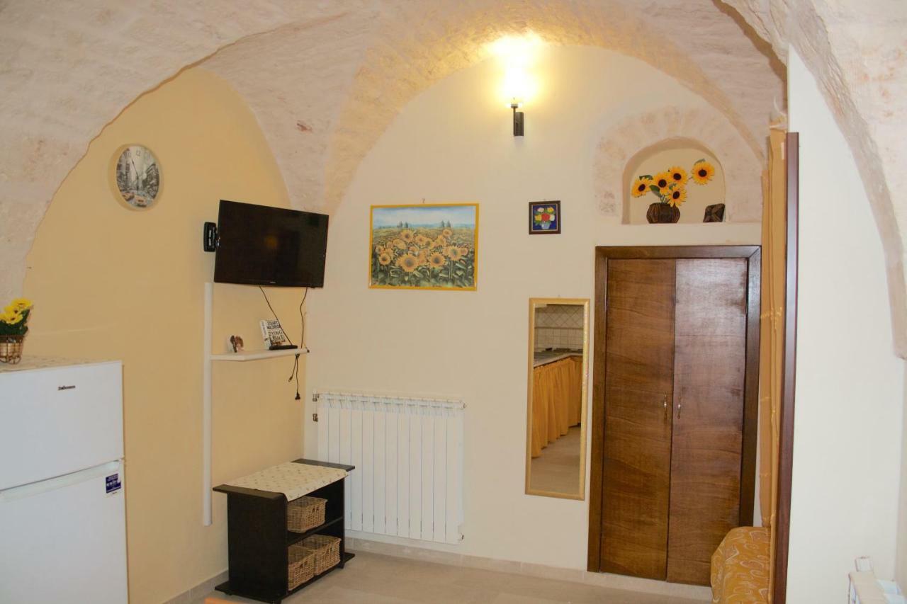 Casa Jenny Apartment Ceglie Messapica Bagian luar foto