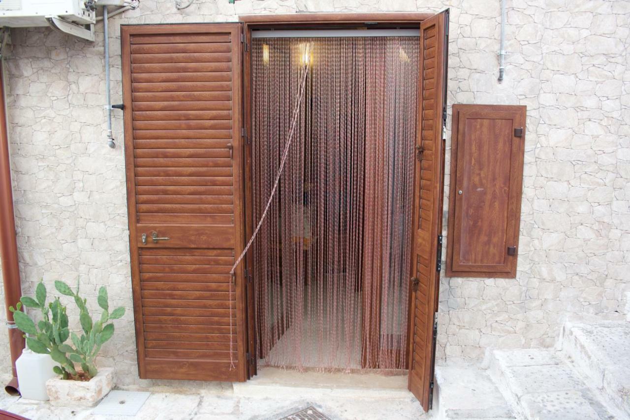 Casa Jenny Apartment Ceglie Messapica Bagian luar foto