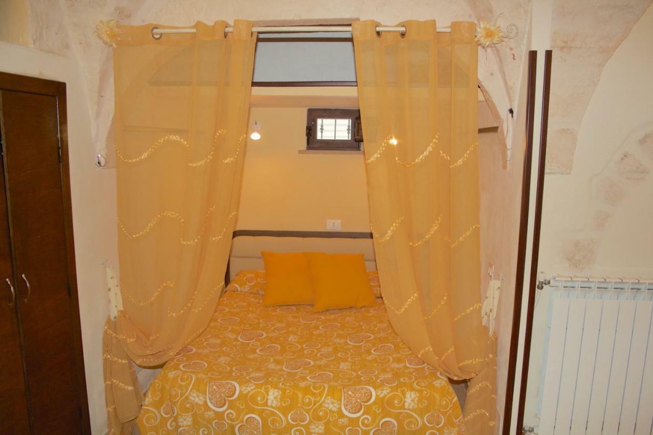 Casa Jenny Apartment Ceglie Messapica Bagian luar foto